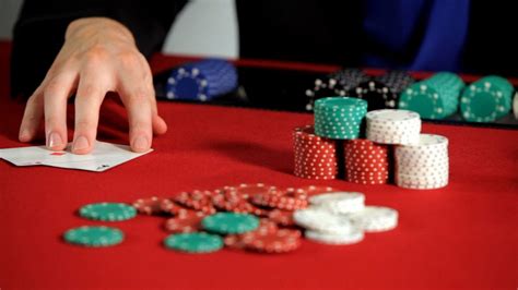 live poker etiquette|A Beginners Guide to Playing Live Poker .